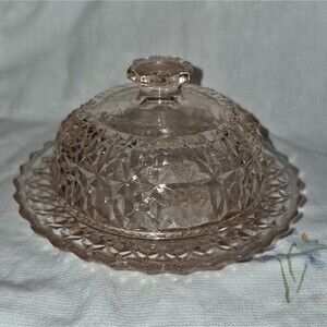 Jeannette HOLIDAY PINK BUTTER DISH W/COVER
